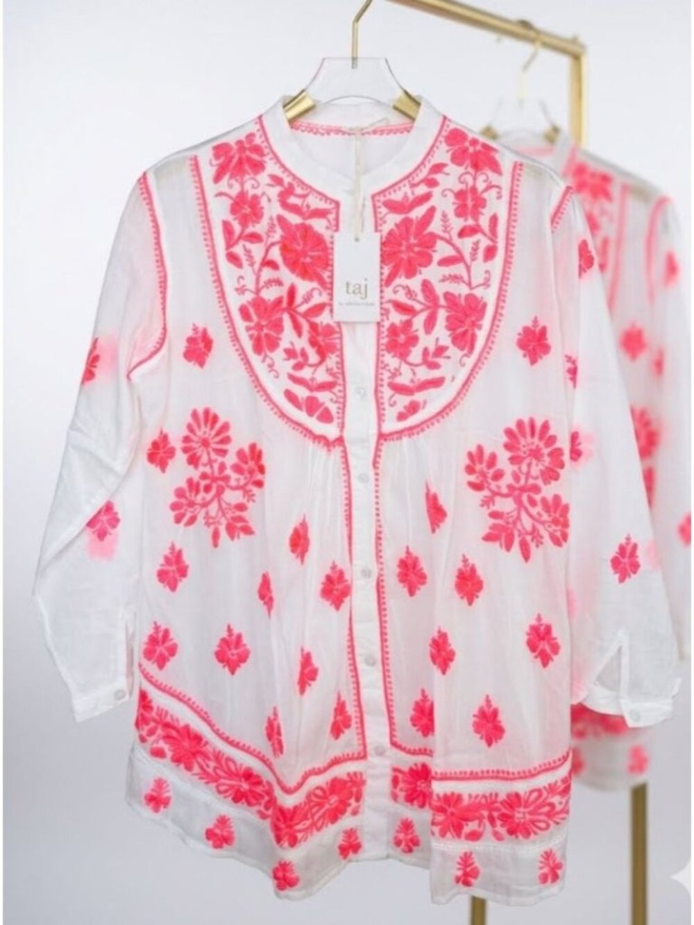 NWT Taj by Sabrina Crippa Hand Embroidered Luxury Tunic Blouse Size Small
